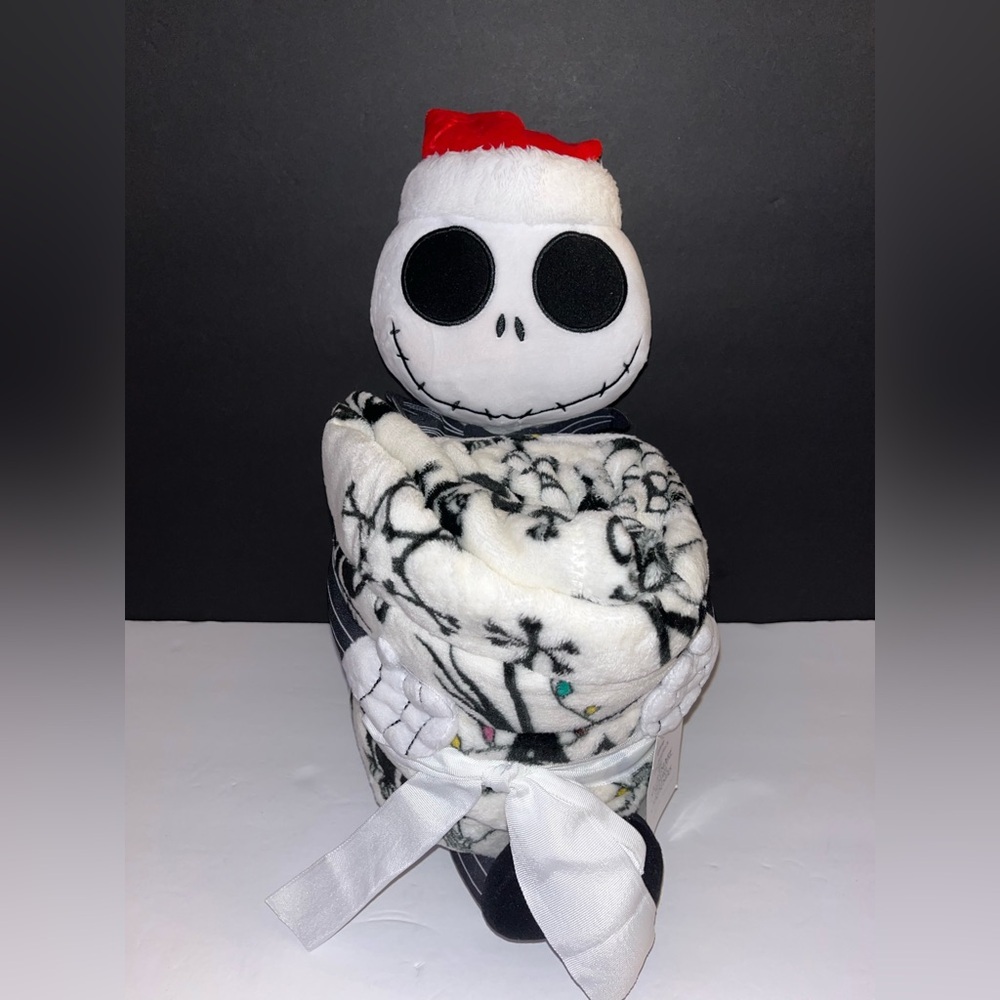 NWT Disney Nightmare Before Christmas Jack Skellington Plush & Throw Blanket Set